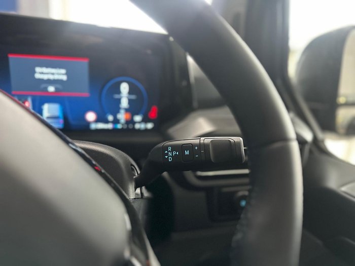 2025 Ford Tourneo Titanium X