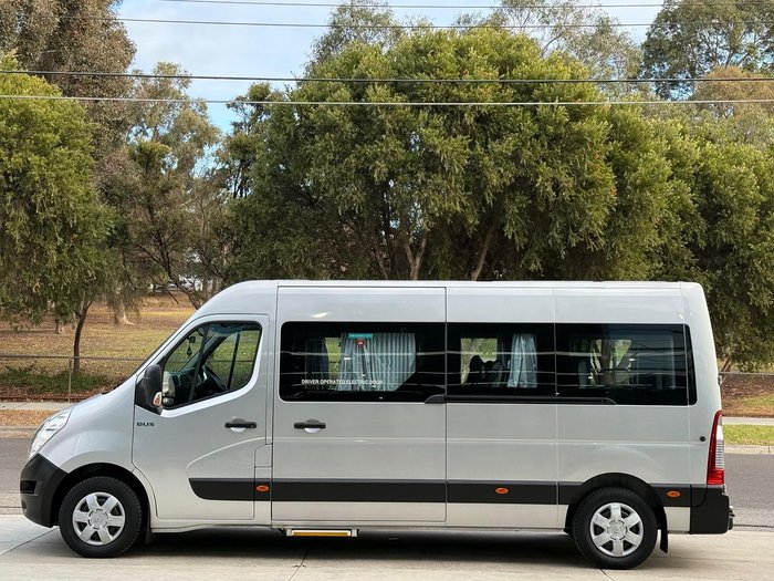 2019 Renault Master X62 Silver