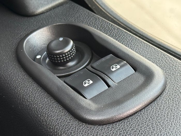 2019 Renault Master X62 Silver