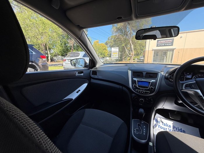 2012 Hyundai Accent Active RB Crystal White