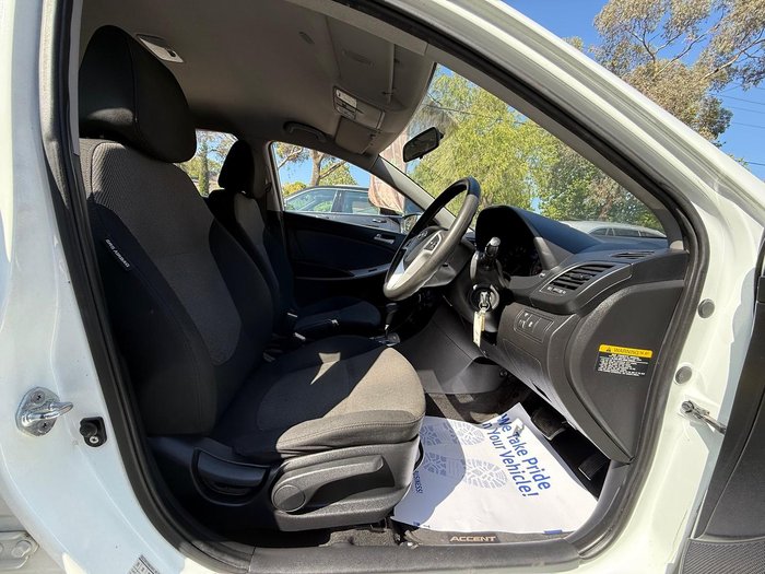2012 Hyundai Accent Active RB Crystal White