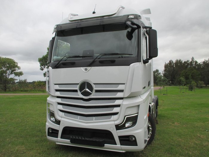 2024 Mercedes-Benz Actros 2658 white