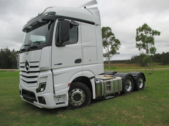 2024 Mercedes-Benz Actros 2658 white