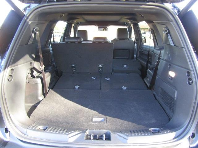 2025 Ford Everest Platinum
