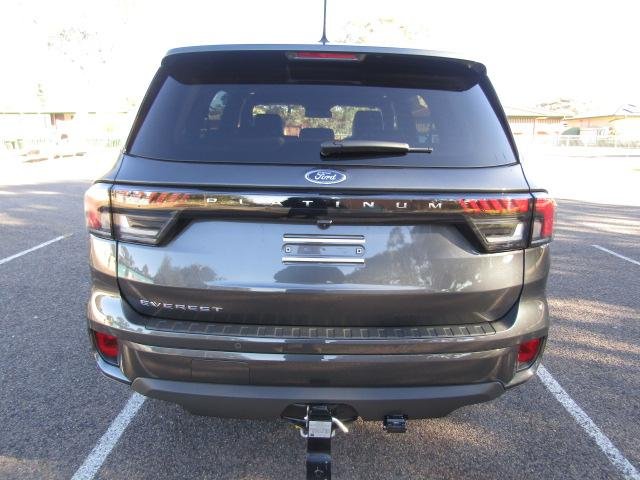2025 Ford Everest Platinum