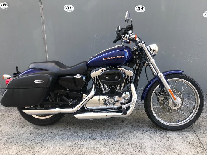 2005 Harley-Davidson 1200 Custom (XL1200C) 