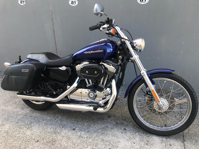 2005 Harley-Davidson 1200 Custom (XL1200C) 