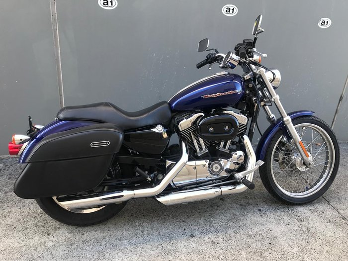 2005 Harley-Davidson 1200 Custom (XL1200C) 
