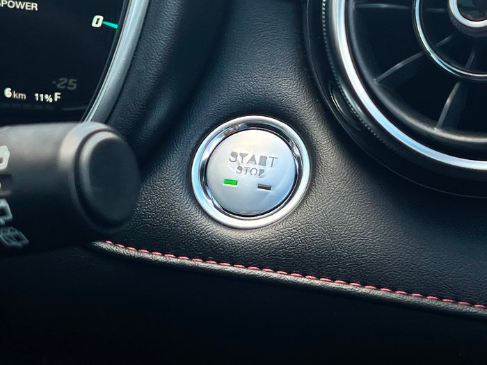 2022 MG HS Plus EV Essence