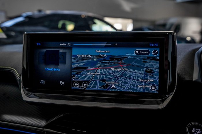 2025 Peugeot 2008 GT Hybrid