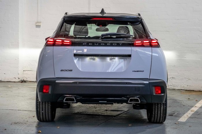 2025 Peugeot 2008 GT Hybrid