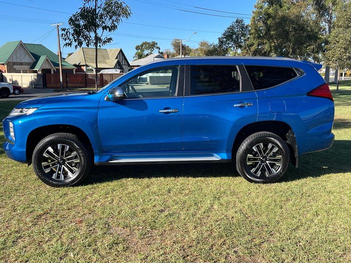 2024 Mitsubishi Pajero Sport GLS