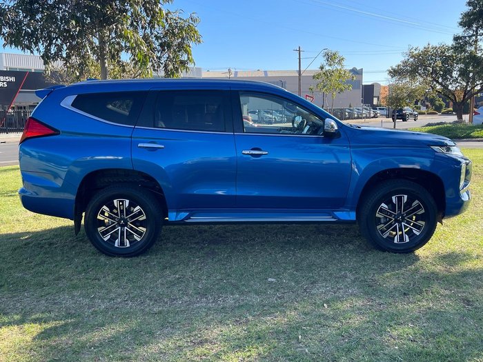2024 Mitsubishi Pajero Sport GLS