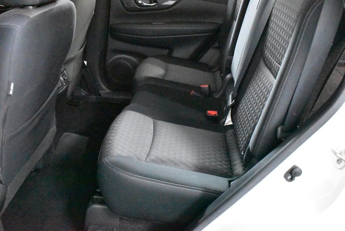 2021 Nissan X-TRAIL ST