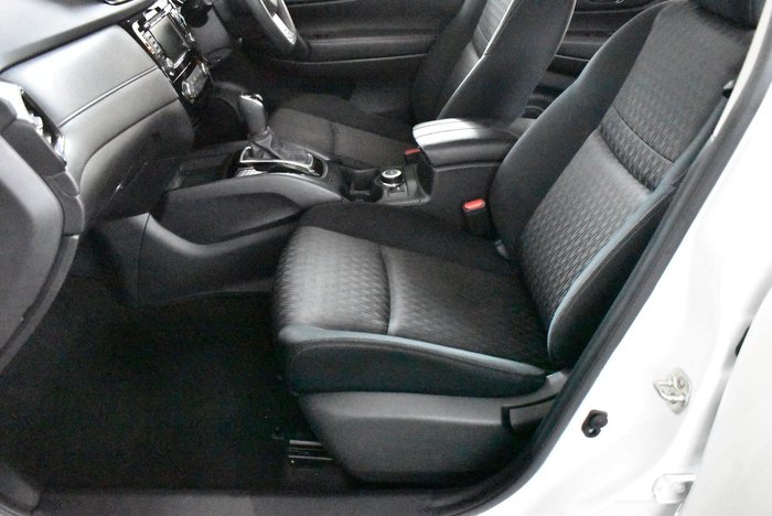 2021 Nissan X-TRAIL ST