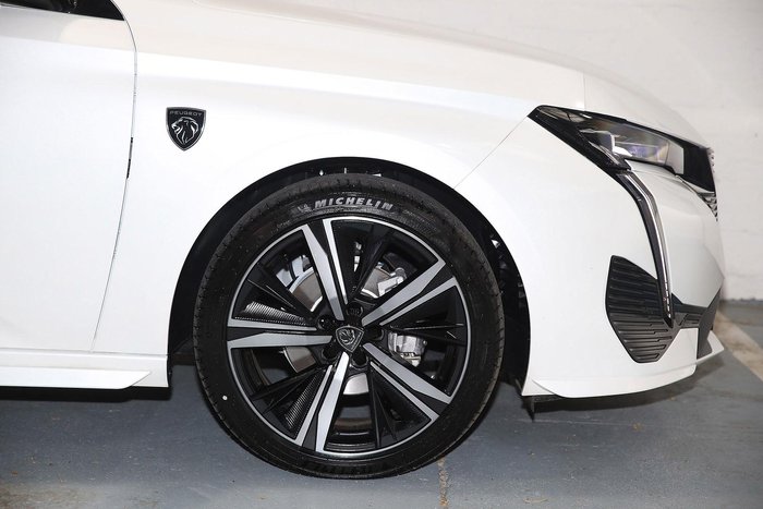2025 Peugeot 308 GT Hybrid P51 MY25 Okenite White