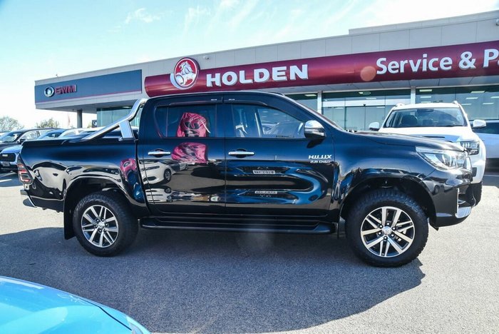 2019 Toyota Hilux SR5