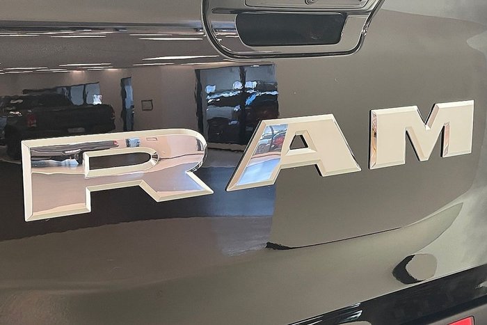 2025 RAM 1500 Laramie Sport Hurricane SO RamBox