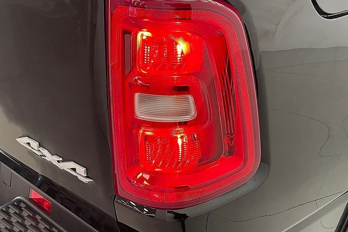 2025 RAM 1500 Laramie Sport Hurricane SO RamBox