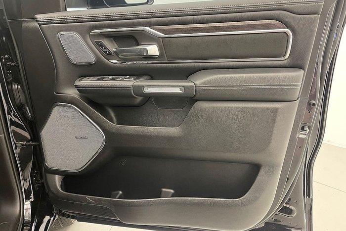 2025 RAM 1500 Laramie Sport Hurricane SO RamBox