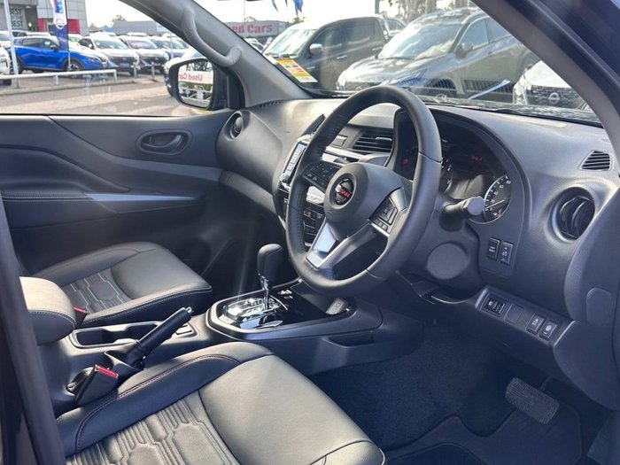 2025 Nissan Navara PRO-4X DUAL CAB