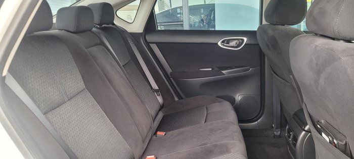 2016 Nissan Pulsar ST-L