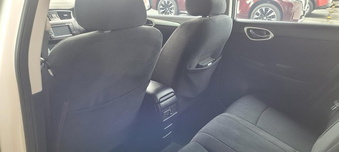 2016 Nissan Pulsar ST-L