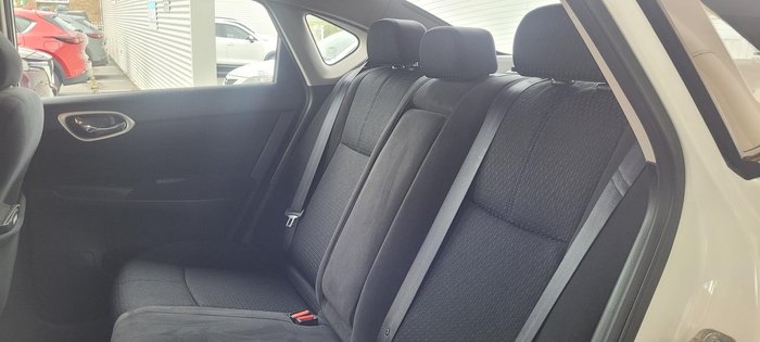 2016 Nissan Pulsar ST-L