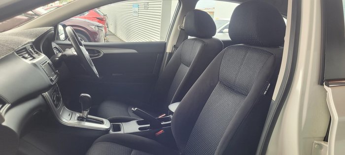 2016 Nissan Pulsar ST-L