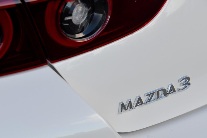 2025 Mazda 3 G25 Astina