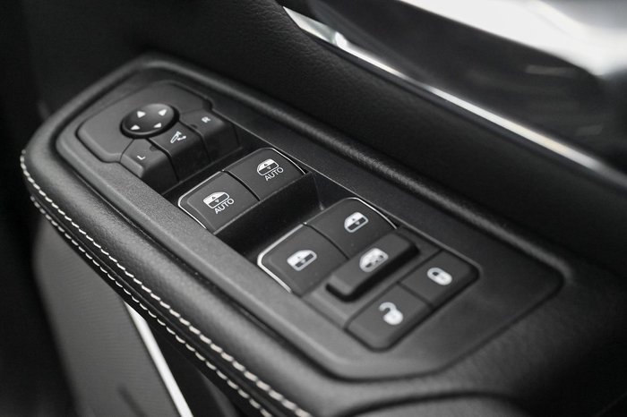 2025 RAM 1500 Laramie Sport Hurricane SO RamBox