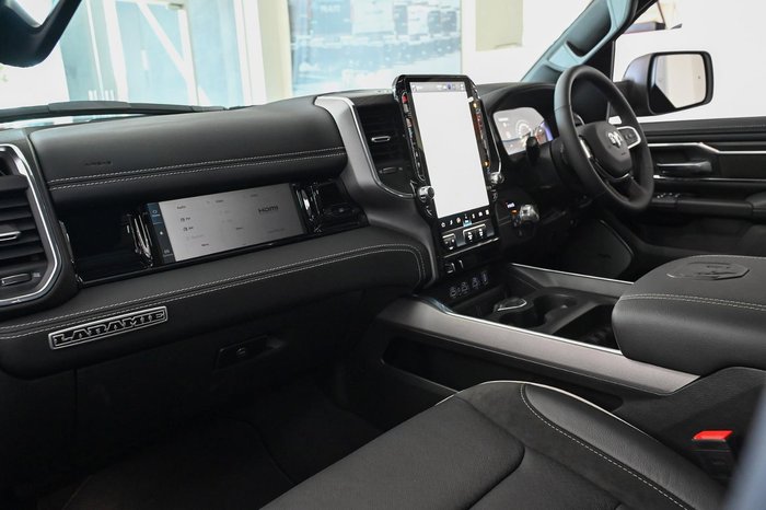 2025 RAM 1500 Laramie Sport Hurricane SO RamBox