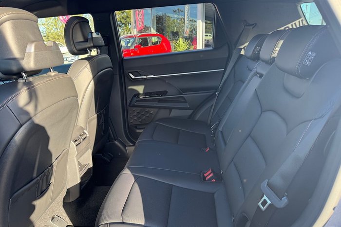 2024 KGM SsangYong Torres Ultimate