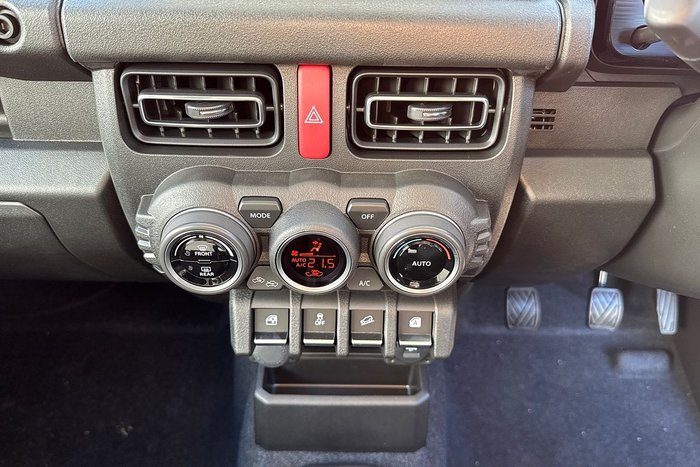 2024 Suzuki Jimny GLX