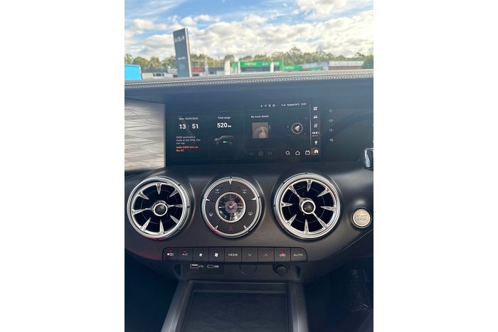 2025 GWM Tank 300 Ultra Hybrid