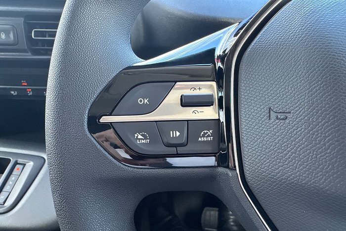 2024 Peugeot Partner Pro