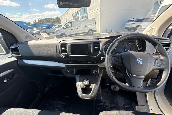 2024 Peugeot Expert Pro