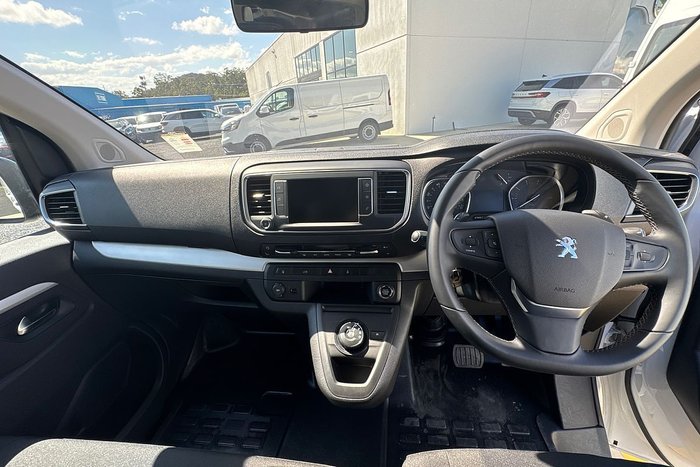 2024 Peugeot Expert Pro