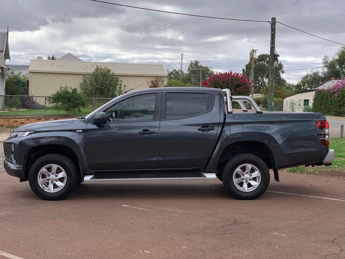 2021 Mitsubishi Triton GLX+