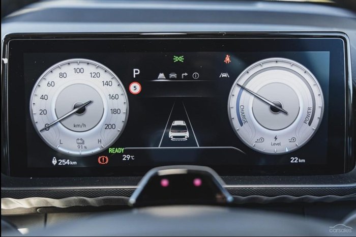 2025 Hyundai INSTER Cross