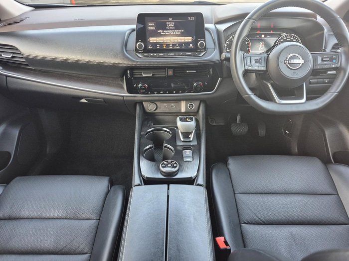 2024 Nissan X-TRAIL ST-L
