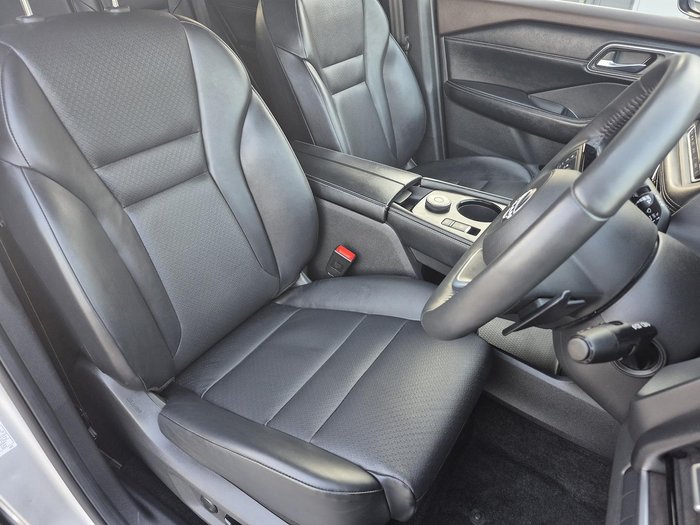 2024 Nissan X-TRAIL ST-L