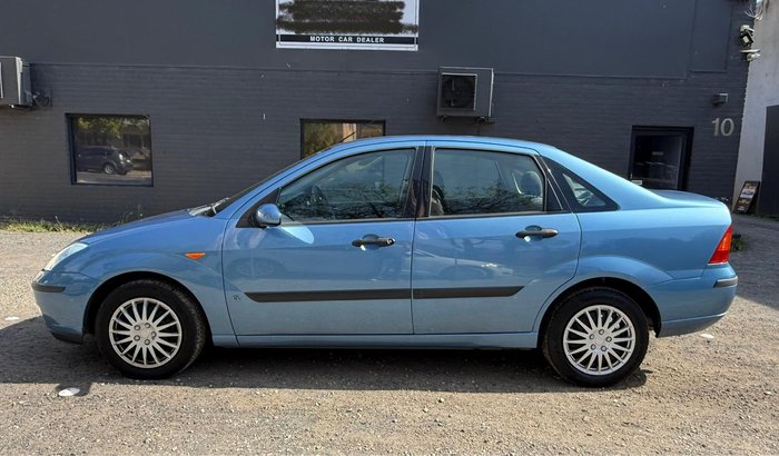 2003 Ford Focus CL LR MY03 Capri Blue