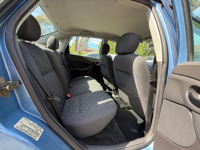 2003 Ford Focus CL LR MY03 Capri Blue