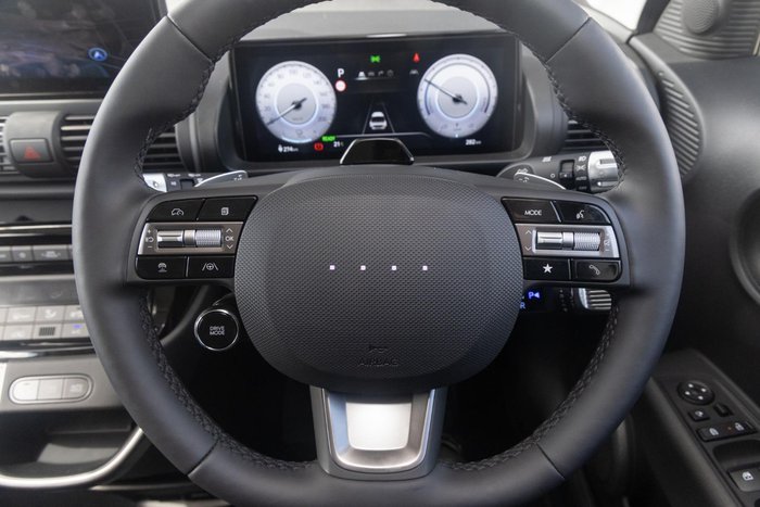 2025 Hyundai INSTER Cross