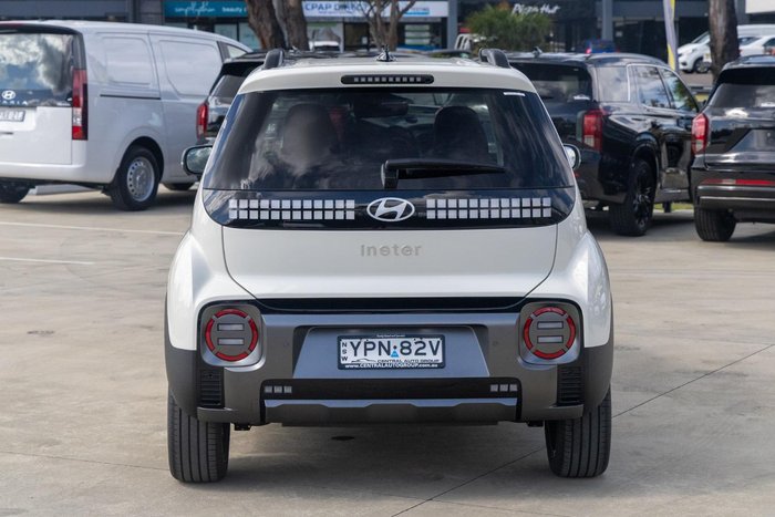 2025 Hyundai INSTER Cross