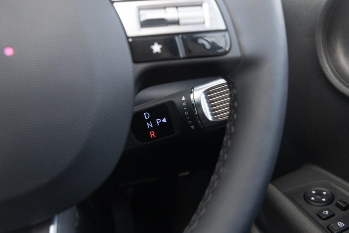 2025 Hyundai INSTER Cross