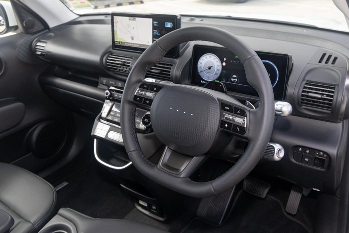 2025 Hyundai INSTER Cross