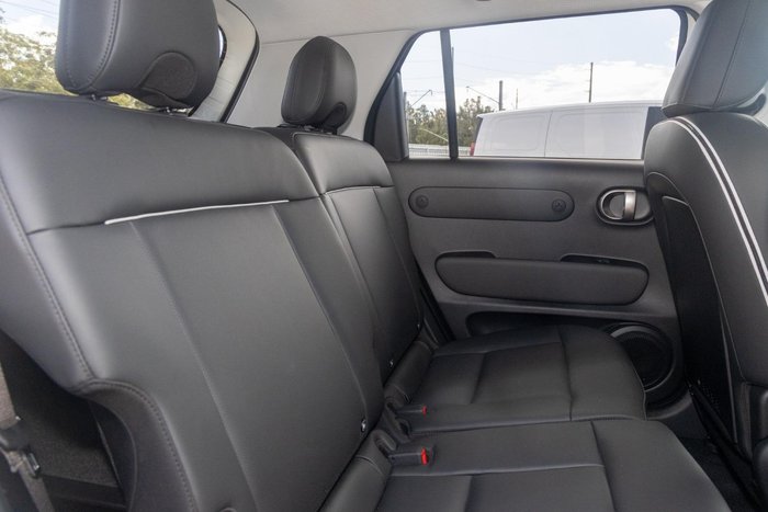2025 Hyundai INSTER Cross
