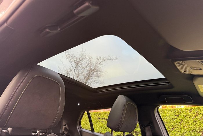 2024 Peugeot 2008 GT Hybrid